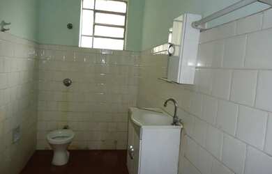 Imagem 7: Imóvel para aluguel tem 90 metros quadrados com 2 quartos em Amazonas...