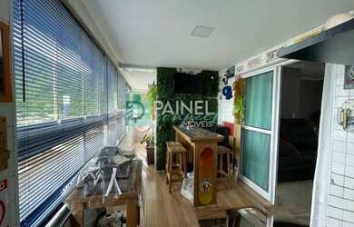 Imagem: O apartamento possui 2 Dormitórios, 2 Banheiros, 2 Vagas na