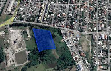 Imagem: O terreno possui 12.000m² de Área e está localizado em Canudos