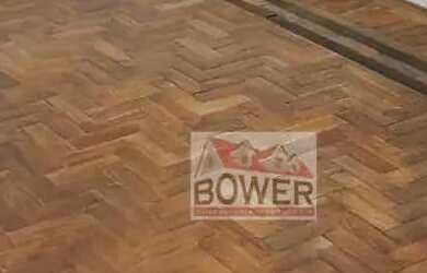 Imagem: A casa possui 3 Dormitórios, 1 Banheiro, 360m² de Área e