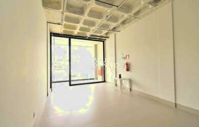 Imagem: O depósito possui 84m² de Área e está localizado em Belvedere