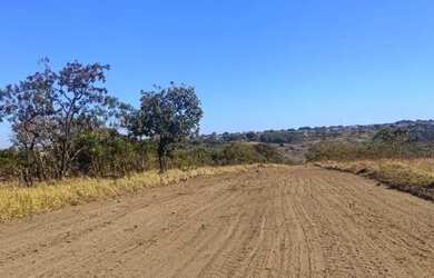 Imagem: O terreno possui 200m² de Área e está localizado em Samambaia