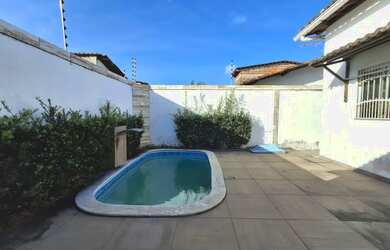 Imagem 11: Vende-se casa. No plaza garden com três quartos, piscina Valor R$280mil reais