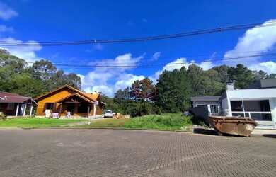 Imagem 3: Terreno à Venda em Gramado