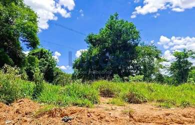 Imagem: O terreno possui 10m² de Área, Imóvel novo e está localizado