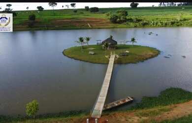 Imagem: O terreno possui 2.142.000m² de Área e está localizado em