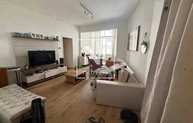 Imagem: O apartamento possui 2 Dormitórios, 2 Banheiros e 65m² de