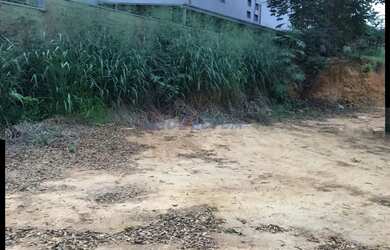 Imagem: O terreno possui 1.147m² de Área e está localizado em Vila