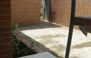 Imagem 5: Vendo /troco casa grande, com piscina