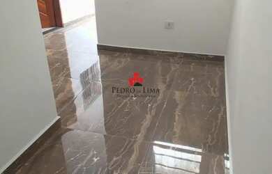 Imagem: O apartamento possui 1 Dormitório, 1 Banheiro, 33m² de Área