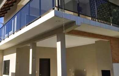 Imagem: A casa possui 5 Dormitórios e está localizado em São Francisco