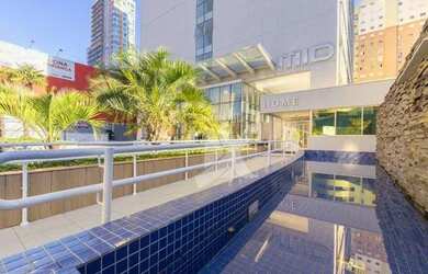 Imagem: O apartamento possui 1 Dormitório, 1 Banheiro, 1 Vaga na garagem