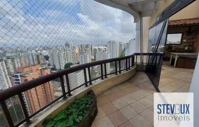 Imagem: O apartamento na cobertura possui 4 Dormitórios, 5 Banheiros