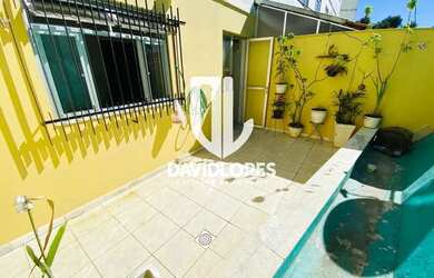 Imagem: O apartamento à venda possui 2 Dormitórios, 1 Banheiro, 1