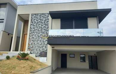 Imagem: A casa em condomínio possui 3 Dormitórios, 4 Banheiros, 2