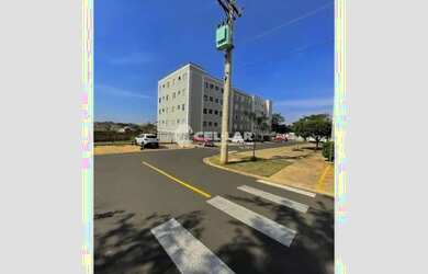 Imagem: O apartamento para alugar possui 2 Dormitórios, 1 Banheiro