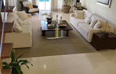 Imagem: A casa em condomínio possui 4 Dormitórios, 5 Banheiros, 2