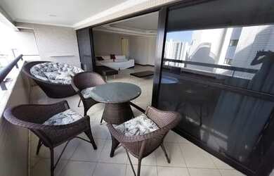 Imagem: O apartamento possui 3 Dormitórios, 2 Banheiros, 2 Vagas na