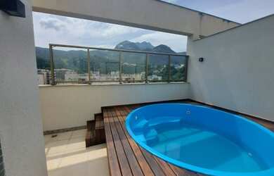 Imagem: O apartamento na cobertura possui 4 Dormitórios, 4 Banheiros