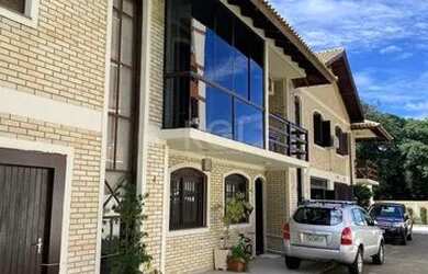 Imagem: A casa em condomínio possui 3 Dormitórios, 3 Banheiros, 1