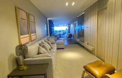 Imagem 9: Apartamento de 04 suítes à venda de frente pro mar