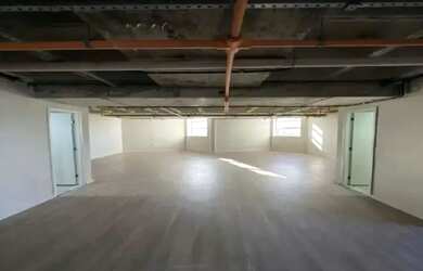 Imagem 2: Comercial para vender e alugar em rua pública, CAMINHO DAS ÁRVORES,...