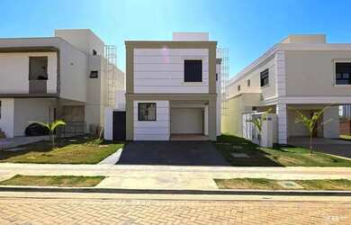 Imagem: A casa em condomínio possui 3 Dormitórios, 4 Banheiros, 150m²