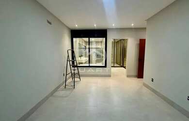 Imagem 10: Casa em Condomínio Residencial Grand Trianon, com planejados