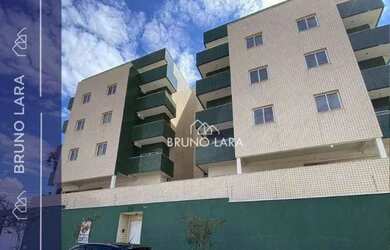 Imagem: O apartamento possui 2 Dormitórios, 1 Banheiro, 3 Vagas na