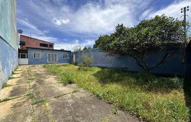 Imagem 2: Setor Leste Q19 Casa de esquina, nascente e bem ventilada aceita financiamento,...