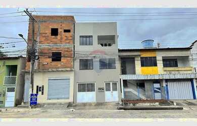 Imagem: O apartamento possui 2 Dormitórios, 1 Banheiro, 83m² de Área