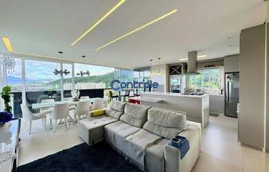 Imagem: O apartamento possui 4 Dormitórios, 4 Banheiros, 2 Vagas na