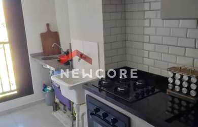 Imagem: O apartamento possui 1 Dormitório, 1 Banheiro, 1 Vaga na garagem