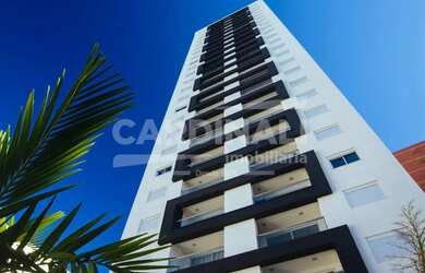 Imagem: O apartamento possui 1 Dormitório, 1 Banheiro, 1 Vaga na garagem