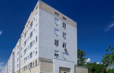 Imagem: O apartamento possui 2 Dormitórios, 1 Banheiro, 1 Vaga na garagem