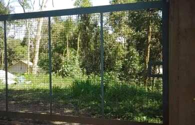 Imagem: O terreno possui 600m² de Área e está localizado em Juqueri