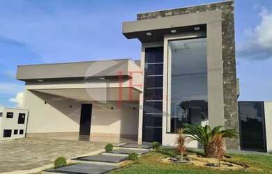 Imagem: A casa em condomínio possui 3 Dormitórios, 4 Banheiros, 4