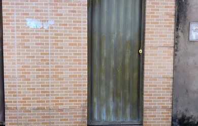 Imagem: A casa possui 2 Dormitórios, 1 Banheiro e está localizado