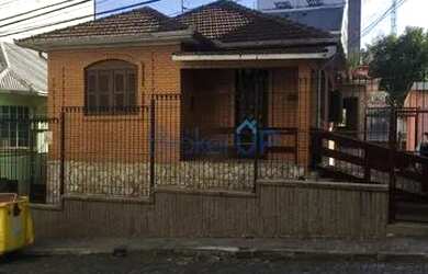 Imagem: A casa possui 4 Dormitórios, 2 Banheiros, 2 Vagas na garagem