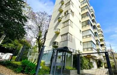 Imagem: O apartamento possui 1 Dormitório, 1 Banheiro, 1 Vaga na garagem