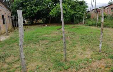 Imagem: O terreno possui 25m² de Área, Imóvel novo e está localizado