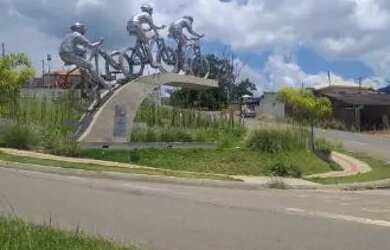 Imagem: O terreno possui 160m² de Área e está localizado em Jardim