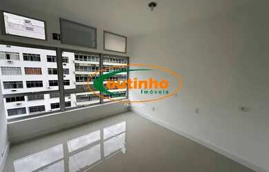 Imagem: O depósito possui 1 Vaga na garagem e 52m² de Área e está