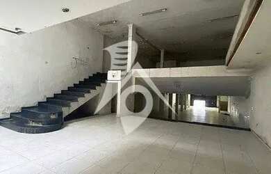 Imagem: O depósito possui 682m² de Área, Imóvel novo e está localizado