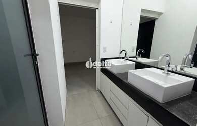 Imagem 16: Casa em condomínio disponível para locação no bairro Grand Ville em...