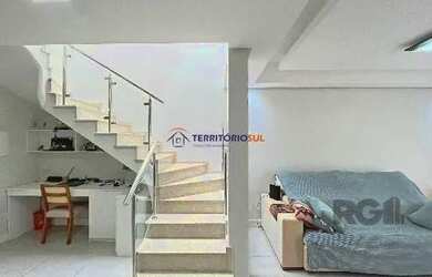 Imagem 10: Casa em Porto Alegre, no bairro Hípica, com 3 dormitório s , e 3 banheiros,...