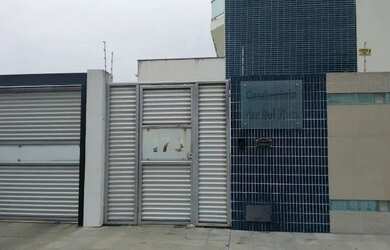 Imagem: A casa em condomínio possui 3 Dormitórios, 2 Banheiros, 1