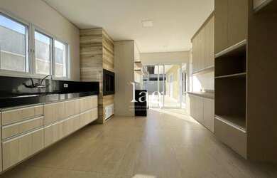 Imagem: A casa em condomínio possui 3 Dormitórios, 5 Banheiros, 4