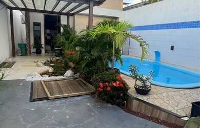 Imagem: A casa em condomínio à venda possui 4 Dormitórios, 4 Banheiros