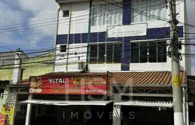 Imagem: O depósito possui 5 Vagas na garagem, 210m² de Área e está